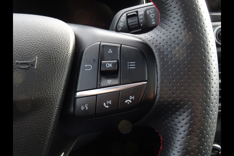 Ford Focus 1.0 EcoBoost Hybrid ST Line X * PANORAMADAK * CARPLAY !!