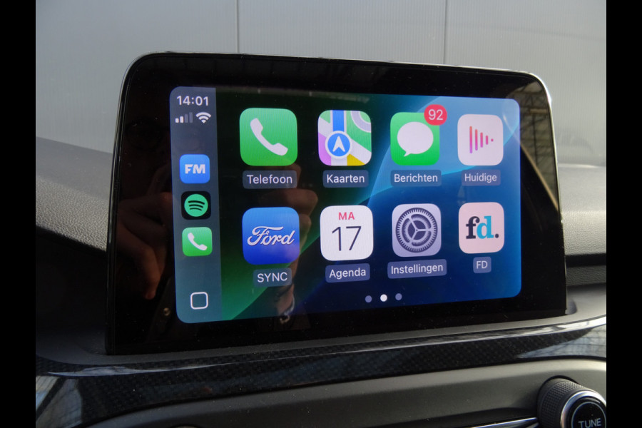 Ford Focus 1.0 EcoBoost Hybrid ST Line X * PANORAMADAK * CARPLAY !!