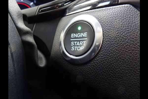 Ford Focus 1.0 EcoBoost Hybrid ST Line X * PANORAMADAK * CARPLAY !!