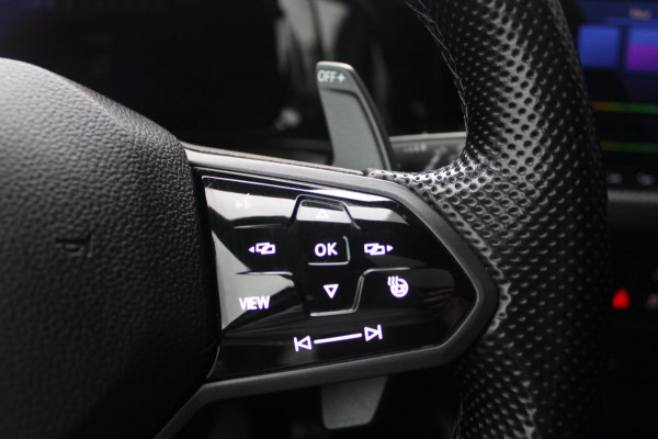 Volkswagen Golf 2.0 TSI R 320pk 4Motion | Pano | IQ Lights | Carplay