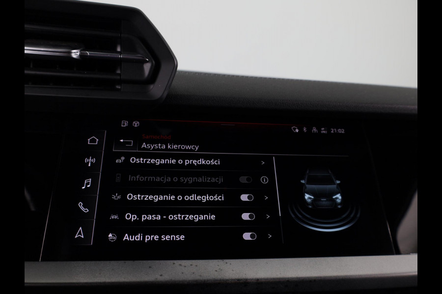 Audi A3 Sportback 30 TFSI S edition 110pk S-Tronic | Navigatie | 17 inch lichtmetalen velgen | Apple Carplay/- Android auto | Full led koplampen