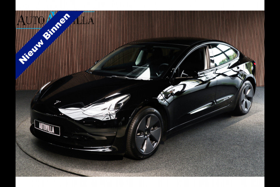 Tesla Model 3 RWD Nieuw Autopilot ACC Stuurverwarm. PDC Leer Navi Panoramadak 360° Elektr. achterklep Stoelverwarming voor & achter Climate voor & achter LM velgen BTW auto! Nieuw!