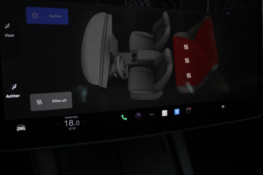 Tesla Model 3 RWD Nieuw Autopilot ACC Stuurverwarm. PDC Leer Navi Panoramadak 360° Elektr. achterklep Stoelverwarming voor & achter Climate voor & achter LM velgen BTW auto! Nieuw!