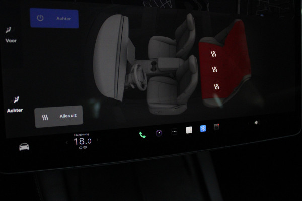 Tesla Model 3 RWD Nieuw Autopilot ACC Stuurverwarm. PDC Leer Navi Panoramadak 360° Elektr. achterklep Stoelverwarming voor & achter Climate voor & achter LM velgen BTW auto! Nieuw!