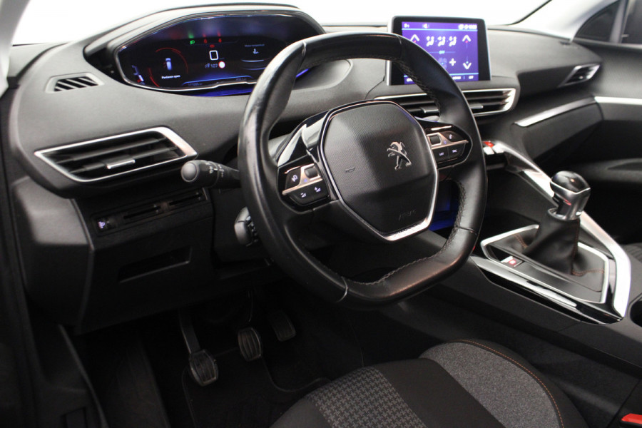 Peugeot 3008 1.2 PureTech Blue Lease Executive