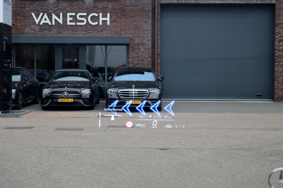 Mercedes-Benz S-Klasse 580 e 4MATIC Lang AMG Line | Airmatic | Achterasbesturing | Chauffeurspakket | MBUX Tablet | Distronic+ | Memory | Stoelventilatie V+A | Burmester | Soft-Close | Digital Light | Vlakkenverwarming | HUD |