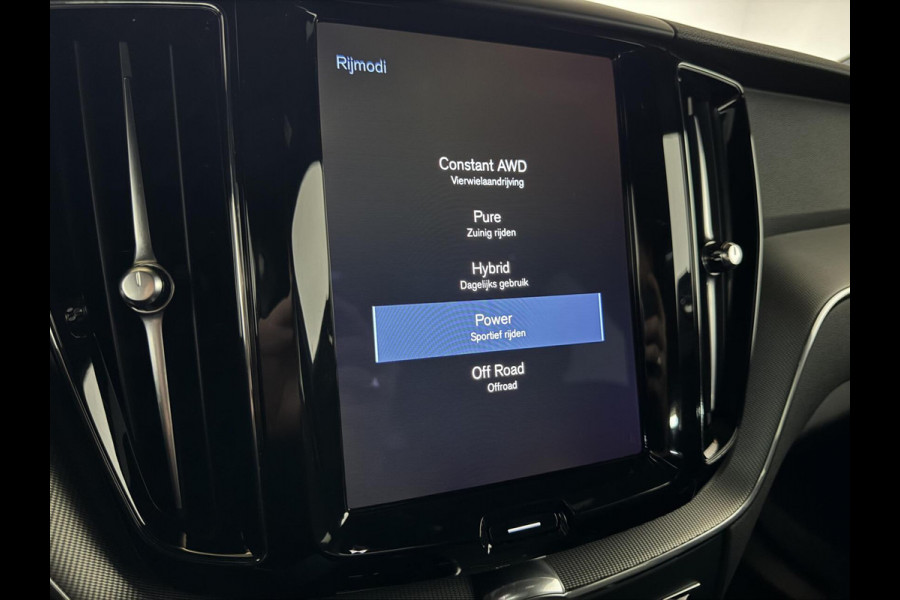 Volvo XC60 2.0 Recharge T6 AWD Ultimate Dark Pano H/D 360° HUD Trekh.