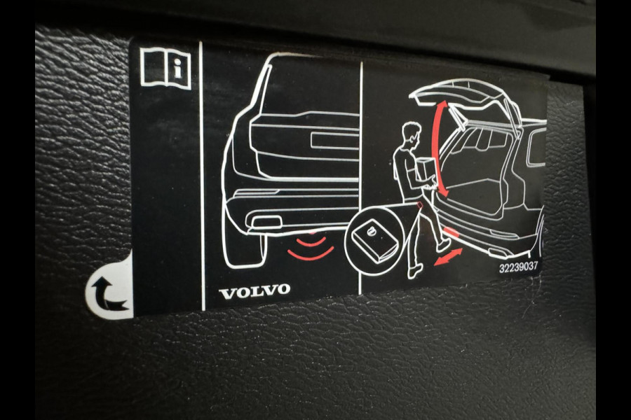 Volvo XC60 2.0 Recharge T6 AWD Ultimate Dark Pano H/D 360° HUD Trekh.