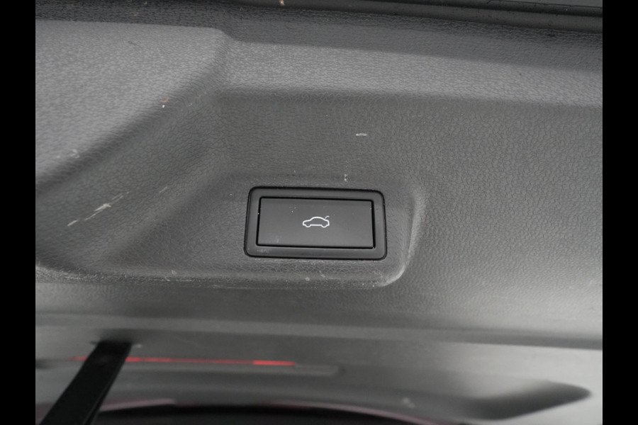 Volkswagen ID. Buzz Cargo 77 kWh 204pk Navigatie Wegkl. trekhaak Camera Matrix Led Carplay