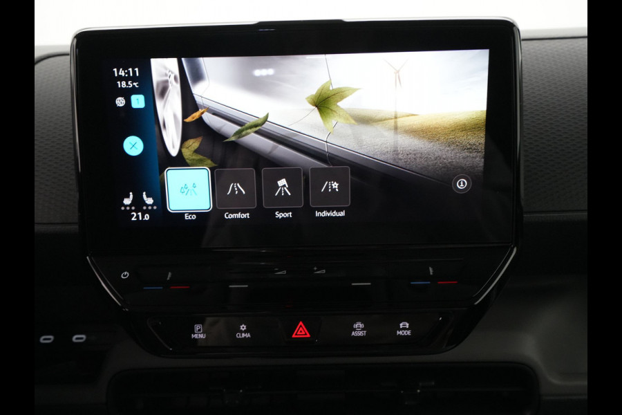 Volkswagen ID. Buzz Cargo 77 kWh 204pk Navigatie Wegkl. trekhaak Camera Matrix Led Carplay