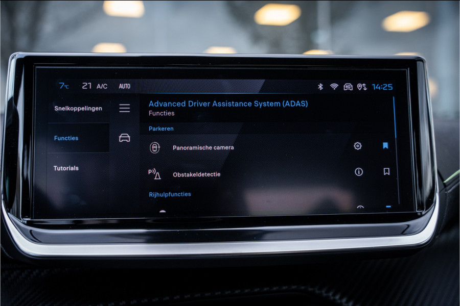 Peugeot e-2008 EV GT 54 kWh ** Camera ** Navigatie ** Rijbereik tot 568km (WLTP)