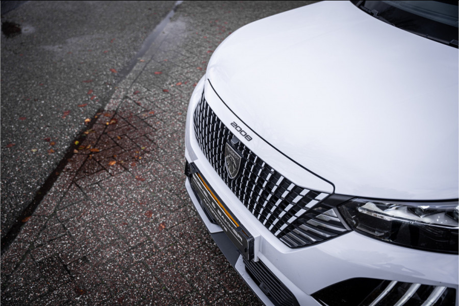 Peugeot e-2008 EV GT 54 kWh ** Camera ** Navigatie ** Rijbereik tot 568km (WLTP)