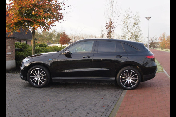 Mercedes-Benz EQC 400 4MATIC Business Solution AMG 80 kWh | AMG Night Edition | Camera | Cruise Control | Sfeerverlichting | NL-Auto |