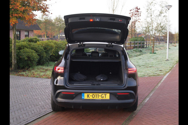 Mercedes-Benz EQC 400 4MATIC Business Solution AMG 80 kWh | AMG Night Edition | Camera | Cruise Control | Sfeerverlichting | NL-Auto |