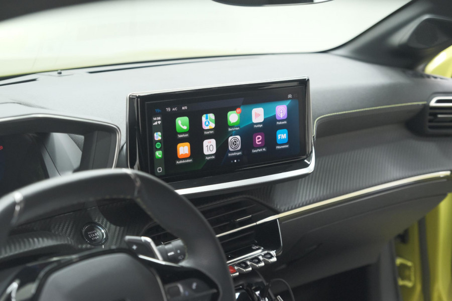 Peugeot 208 Hybrid 136 e-DCS6 GT | Camera | Apple Carplay | Parkeersensoren