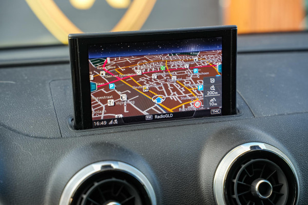 Audi A3 Sportback 35 TFSI CoD Advance Sport S line Led