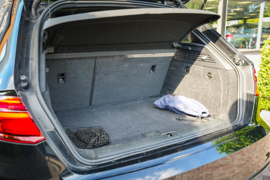 Audi A3 Sportback 35 TFSI CoD Advance Sport S line Led