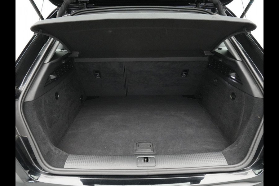 Audi A3 Sportback 30 TFSI 115pk Sport Lease Edition Navigatie Carplay Pdc Led Drive select 100