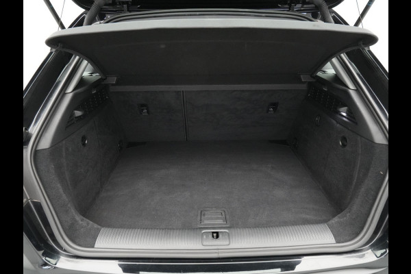 Audi A3 Sportback 30 TFSI 115pk Sport Lease Edition Navigatie Carplay Pdc Led Drive select 100