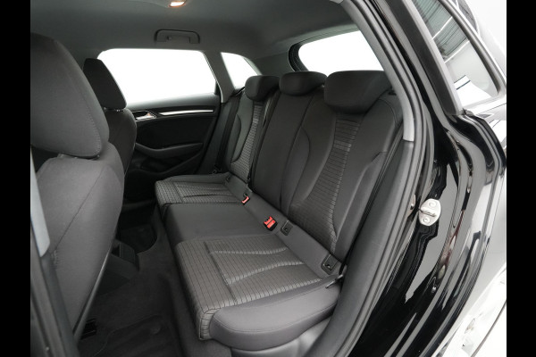 Audi A3 Sportback 30 TFSI 115pk Sport Lease Edition Navigatie Carplay Pdc Led Drive select 100