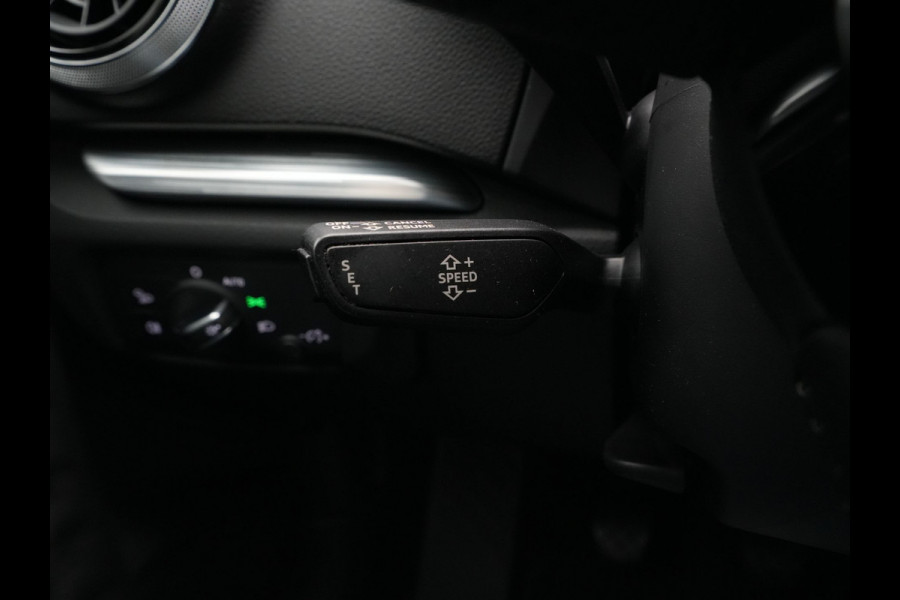 Audi A3 Sportback 30 TFSI 115pk Sport Lease Edition Navigatie Carplay Pdc Led Drive select 100