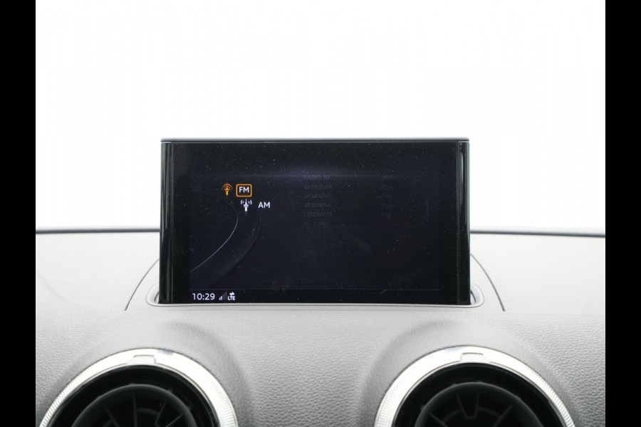 Audi A3 Sportback 30 TFSI 115pk Sport Lease Edition Navigatie Carplay Pdc Led Drive select 100