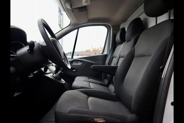 Renault Trafic 2.0 dCi 120PK LANG 32000KM!! MARGE-BTW VRIJ