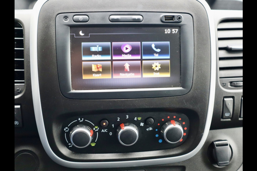 Renault Trafic 2.0 dCi 120PK LANG 32000KM!! MARGE-BTW VRIJ