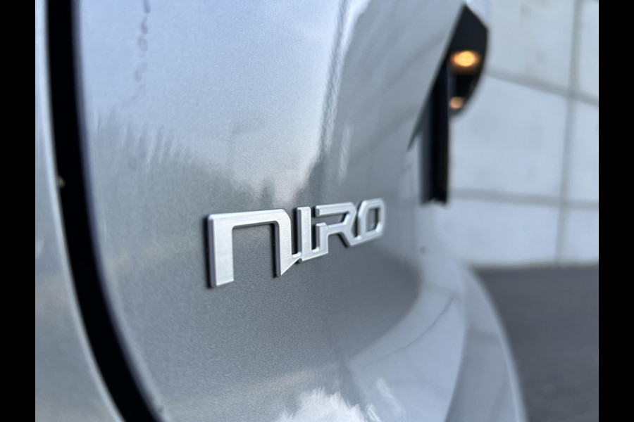 Kia Niro EV DynamicLine 64.8 kWh | Automaat | Camera | Navi | H-Leder | Apple Carplay/Android Auto | Key-Less  PDC | Cruise | LED |