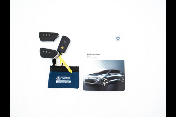 Volkswagen Golf Variant 2.0 TDI Life Business (INCL-BTW)  *FULL-LED | DIGI-COCKPIT | NAVI-FULLMAP | HEATED-COMFORTSEATS | KEYLESS | DAB+ | CARPLAY | ECC | AMBIENT-LIGHT | PDC | 16''ALU*