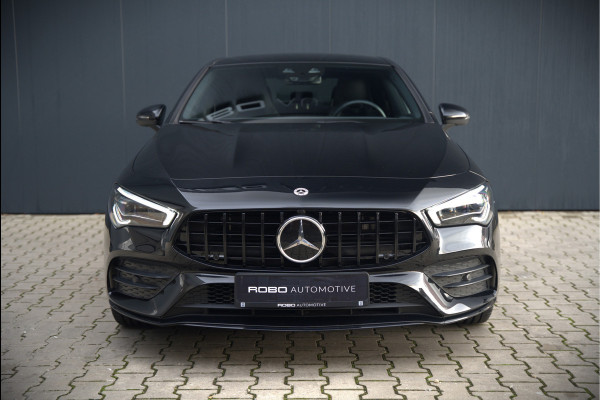 Mercedes-Benz CLA-Klasse 250 e Premium Plus | AMG Line | CLA45 Styling | Stoelverwarming | Keyless | Adaptive Cruise Control | Ambiance verlichting | Camera | Parkeersensoren |