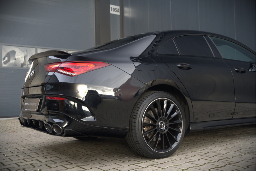 Mercedes-Benz CLA-Klasse 250 e Premium Plus | AMG Line | CLA45 Styling | Stoelverwarming | Keyless | Adaptive Cruise Control | Ambiance verlichting | Camera | Parkeersensoren |