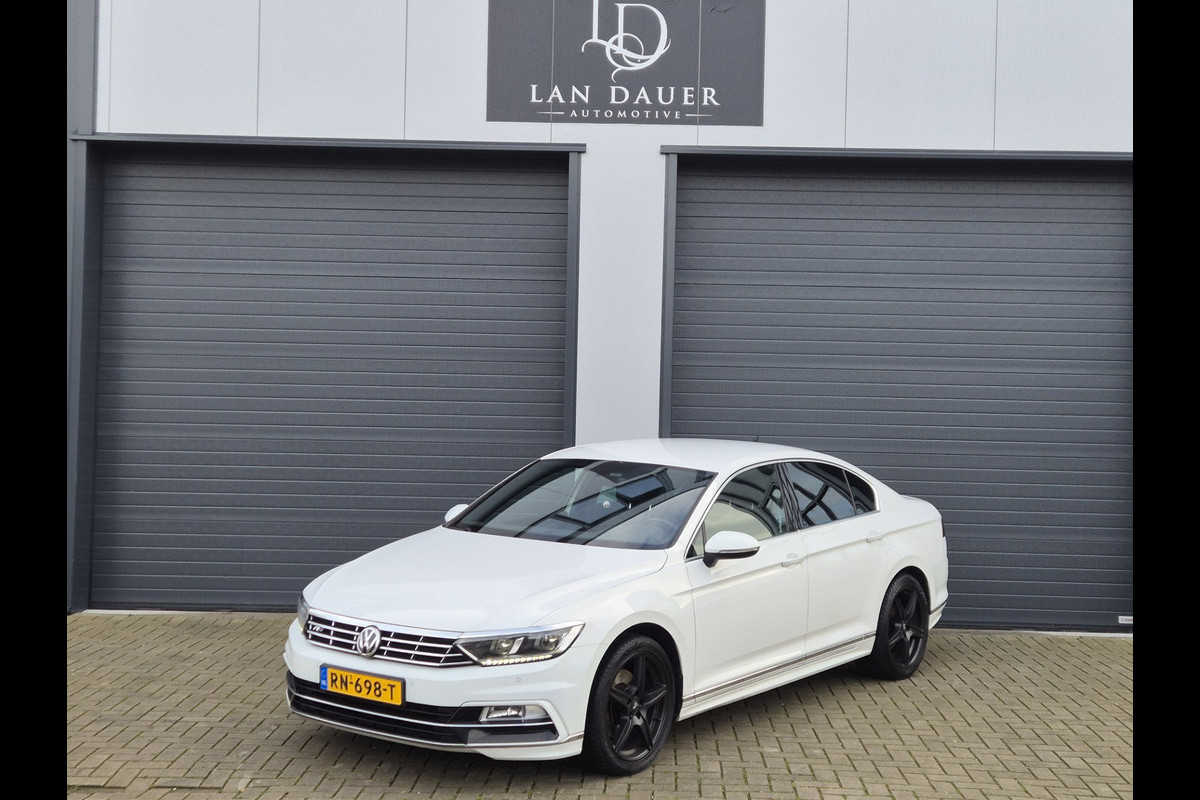 Volkswagen Passat 1.4 TSI Highline Business R-Line / AUT / ACTIE / Carplay
