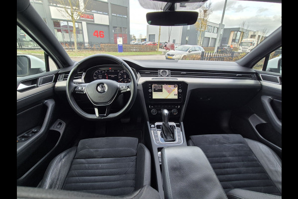 Volkswagen Passat 1.4 TSI Highline Business R-Line / AUT / ACTIE / Carplay