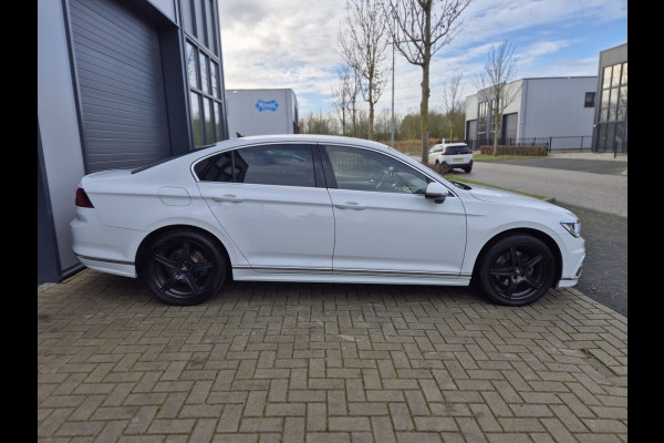 Volkswagen Passat 1.4 TSI Highline Business R-Line / AUT / ACTIE / Carplay