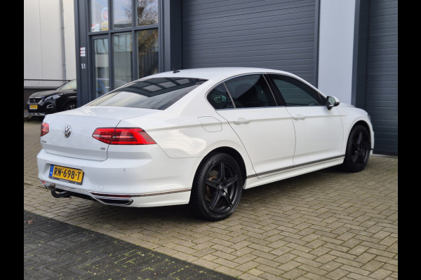 Volkswagen Passat 1.4 TSI Highline Business R-Line / AUT / ACTIE / Carplay