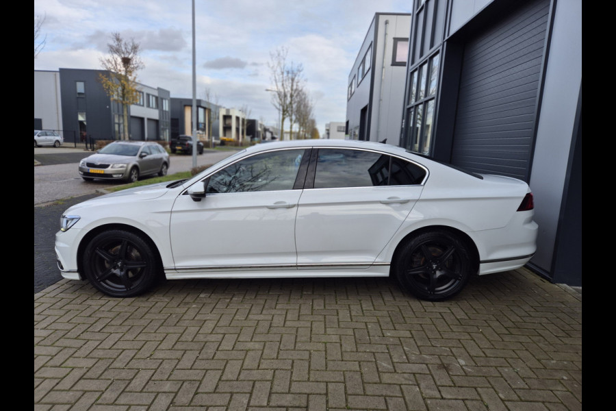 Volkswagen Passat 1.4 TSI Highline Business R-Line / AUT / ACTIE / Carplay