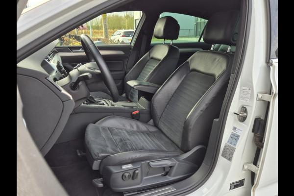 Volkswagen Passat 1.4 TSI Highline Business R-Line / AUT / ACTIE / Carplay