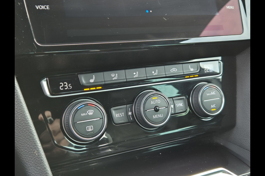 Volkswagen Passat 1.4 TSI Highline Business R-Line / AUT / ACTIE / Carplay