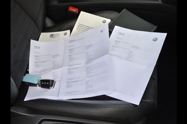 Volkswagen Passat 1.4 TSI Highline Business R-Line / AUT / ACTIE / Carplay