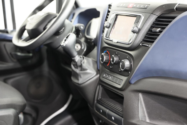 Iveco Daily 35S16V 2.3 L1H1 AUTOMAAT 160PK 3500KG TREKVERMOGEN