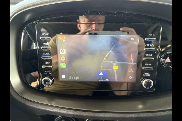 Toyota Aygo X 1.0 VVT-i 73pk Play 5-drs. CAMERA/CARPLAY/ADAPT.CRUISE/PRIVACYGLASS