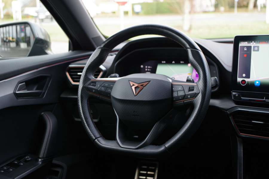 CUPRA Formentor 1.4 e-Hybrid 245 PK VZ Performance PHEV, Adap. Cruise Control, Kuipstoelen, Camera