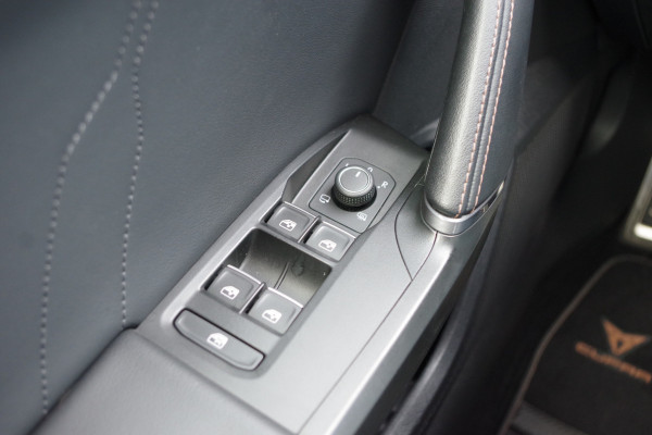 CUPRA Formentor 1.4 e-Hybrid 245 PK VZ Performance PHEV, Adap. Cruise Control, Kuipstoelen, Camera