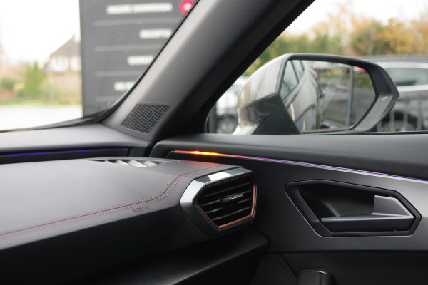 CUPRA Formentor 1.4 e-Hybrid 245 PK VZ Performance PHEV, Adap. Cruise Control, Kuipstoelen, Camera