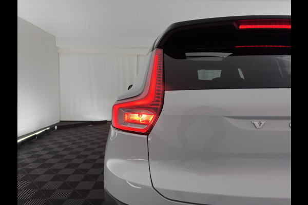 Volvo XC40 Recharge P8 AWD R-Design {SOH-89%} [ 3-Fase ] (INCL-BTW) *PANO | LEATHER-MICROFIBRE | DIGI-COCKPIT | FULL-LED | MEMORY-PACK | TOP-VIEW | CARPLAY | NAVI-FULLMAP | ECC | PDC | KEYLESS | HEATED-SPORTSEATS | BLIS | 20"ALU*