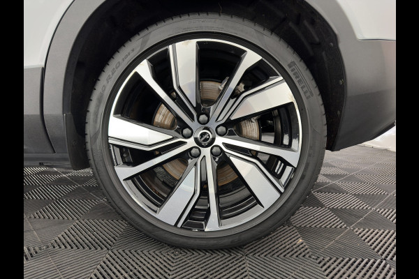 Volvo XC40 Recharge P8 AWD R-Design {SOH-89%} [ 3-Fase ] (INCL-BTW) *PANO | LEATHER-MICROFIBRE | DIGI-COCKPIT | FULL-LED | MEMORY-PACK | TOP-VIEW | CARPLAY | NAVI-FULLMAP | ECC | PDC | KEYLESS | HEATED-SPORTSEATS | BLIS | 20"ALU*