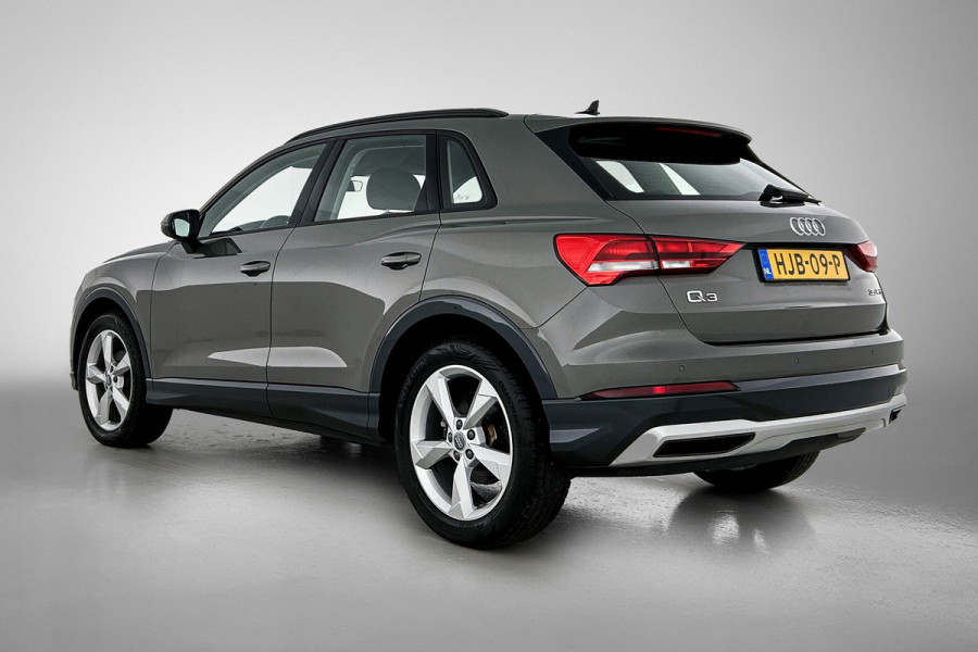Audi Q3 35 TFSI S-line edition(Goed OnderH, Carplay, Navi, Cruise Con, StoelV, Parkeersensoren, Etc)