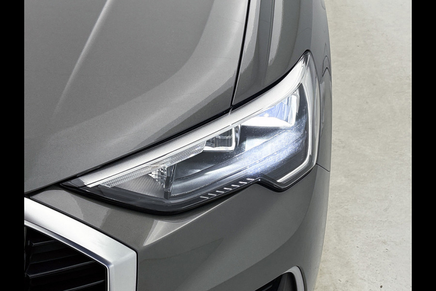Audi Q3 35 TFSI S-line edition(Goed OnderH, Carplay, Navi, Cruise Con, StoelV, Parkeersensoren, Etc)