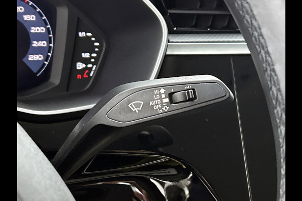 Audi Q3 35 TFSI S-line edition(Goed OnderH, Carplay, Navi, Cruise Con, StoelV, Parkeersensoren, Etc)